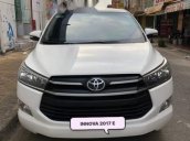 Bán Toyota Innova 2.0 E năm sản xuất 2017, màu trắng, số sàn 