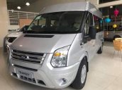 Cần bán xe Ford Transit năm sản xuất 2019, màu bạc