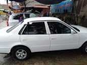 Cần bán lại xe Toyota Corolla sản xuất 2001, màu trắng xe gia đình giá cạnh tranh