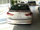 Cần bán Hyundai Elantra 2019, trả trước chỉ từ 200tr nhận xe ngay