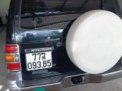 Cần bán gấp Mitsubishi Pajero 3.0 sản xuất năm 2004, màu đen, xe nhập, giá tốt