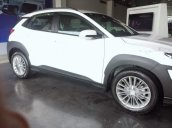 Bán xe Hyundai Kona 2.0 AT sản xuất 2019, màu trắng