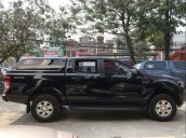 Bán xe Ford Ranger XLS năm 2017, màu đen, số sàn