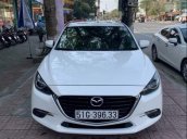 Cần bán gấp Mazda 3 Facelift AT 2.0 2017, màu trắng