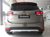 Cần bán Kia Rondo sản xuất năm 2019, màu vàng, nhập khẩu