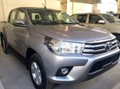 Bán xe Toyota Hilux 2.4G 2017, màu xám, nhập khẩu, số sàn 