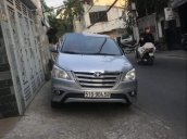 Bán xe Toyota Innova 2.0E 2014, màu bạc, giá tốt