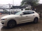 Bán xe Maserati Levante năm sản xuất 2016, màu trắng, nhập khẩu