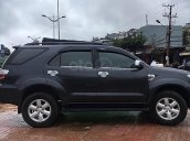 Bán ô tô Toyota Fortuner đời 2011, màu xám, 630tr