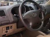 Bán ô tô Toyota Fortuner đời 2011, màu xám, 630tr