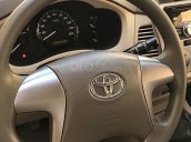 Bán xe Toyota Innova đời 2014, màu bạc