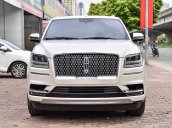 Bán Lincoln Navigator L Black Label sản xuất năm 2019, màu trắng 