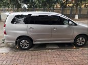 Cần bán Toyota Innova đời 2016, màu bạc, xe nhập, xe gia đình