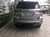 Cần bán Toyota Fortuner 2.4G năm 2019, màu bạc, xe nhập