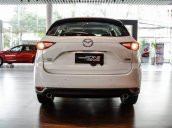 Bán xe Mazda CX 5 2.0 2WD năm 2019, màu trắng, giá chỉ 899 triệu