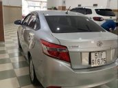 Cần bán Toyota Vios AT năm 2016, màu bạc, xe gia đình sử dụng