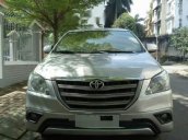 Bán Toyota Innova E đời 2015, màu bạc, chính chủ, giá 548tr