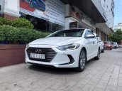 Cần bán lại xe Hyundai Elantra 2.0 năm 2017, màu trắng, 625 triệu