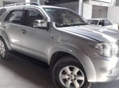 Bán Fortuner V máy xăng 2 cầu, xe còn nguyên zin