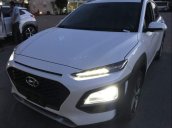 Bán Hyundai Kona, mua trả góp lên đến 85%, chỉ cần có gần 200tr là rinh xe về