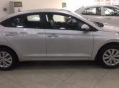 Bán xe Hyundai Accent đời 2019, màu bạc, mới 100%