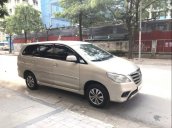 Bán ô tô Toyota Innova E đời 2015 chính chủ