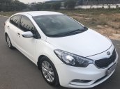 Cần bán xe Kia K3 sản xuất 2016, màu trắng