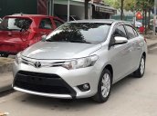 Bán Toyota Vios đời 2017, màu bạc, giá tốt