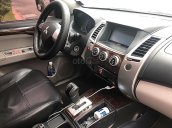 Cần bán xe Mitsubishi Pajero Sport năm 2013, màu đen  