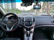 Cần bán Chevrolet Cruze LTZ 1.8L sản xuất 2018, màu đỏ xe gia đình