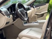 Cần bán xe Mercedes-Benz E250 AMG đăng ký 2016, màu nâu, ít sử dụng