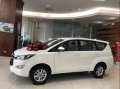 Bán xe Toyota Innova đời 2019, màu trắng, giá 771tr