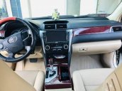 Gia đình cần bán Camry sản xuất 2012 phom mới