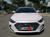 Cần bán lại xe Hyundai Elantra 2.0L đời 2016, màu trắng, 614tr