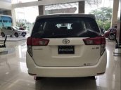 Bán xe Toyota Innova đời 2019, màu trắng, giá 771tr