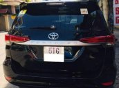 Bán Toyota Fortuner sản xuất năm 2018, màu đen như mới