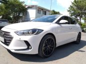 Cần bán Hyundai Elantra 2.0 2017, màu trắng, nhập khẩu, giá tốt