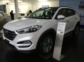 Cần bán Hyundai Tucson G năm sản xuất 2019, màu trắng, 835 triệu