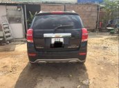 Bán Chevrolet Captiva 2017, màu đen, giá 720tr