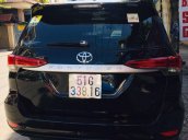 Bán xe Toyota Fortuner 2.4G 4x2 MT sản xuất năm 2017, màu đen, nhập khẩu  