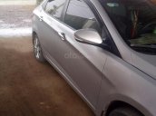 Cần bán gấp Hyundai Accent 1.4 MT sản xuất năm 2013, màu bạc, xe nhập như mới 