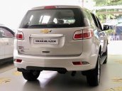 Cần bán Chevrolet Trailblazer MT năm 2019, màu trắng, xe nhập Thái Lan