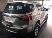 Bán ô tô Isuzu mu-X 3.0 4X2 AT năm sản xuất 2016, màu bạc, xe nhập, giá chỉ 795 triệu