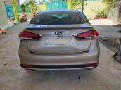 Bán xe Kia Cerato 2.0 AT bản full, màu vàng cát, sang trọng