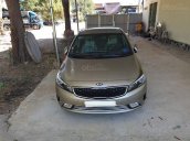 Bán xe Kia Cerato 2.0 AT bản full, màu vàng cát, sang trọng