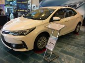 Bán xe Toyota Corolla Altis đời 2019, màu trắng, giá 708tr