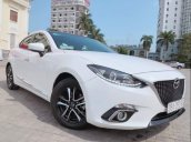 Cần bán gấp Mazda 3 sản xuất năm 2017, màu trắng