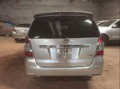 Bán xe Toyota Innova năm sản xuất 2012, màu bạc, nhập khẩu