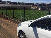Bán xe Toyota Vios 1.5E sản xuất năm 2017, màu trắng số sàn, giá 475tr