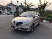 Bán Toyota Innova 2.0E đời 2015, màu vàng cát